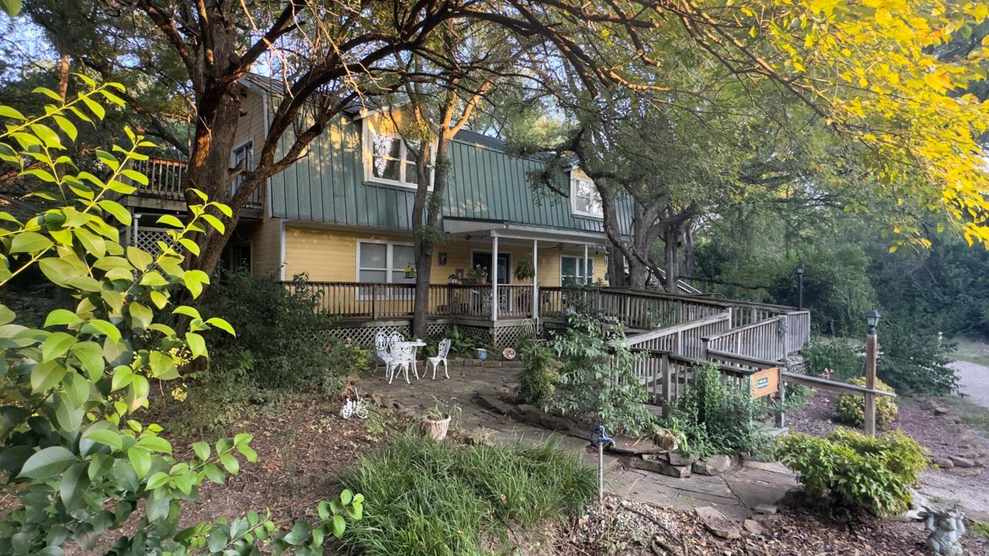 Bed And Breakfast On White Rock Creek Waco Eksteriør billede